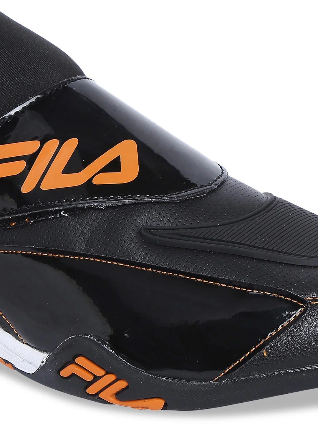 Fila Black Tailfin Mid Men's Sneaker - Image 5