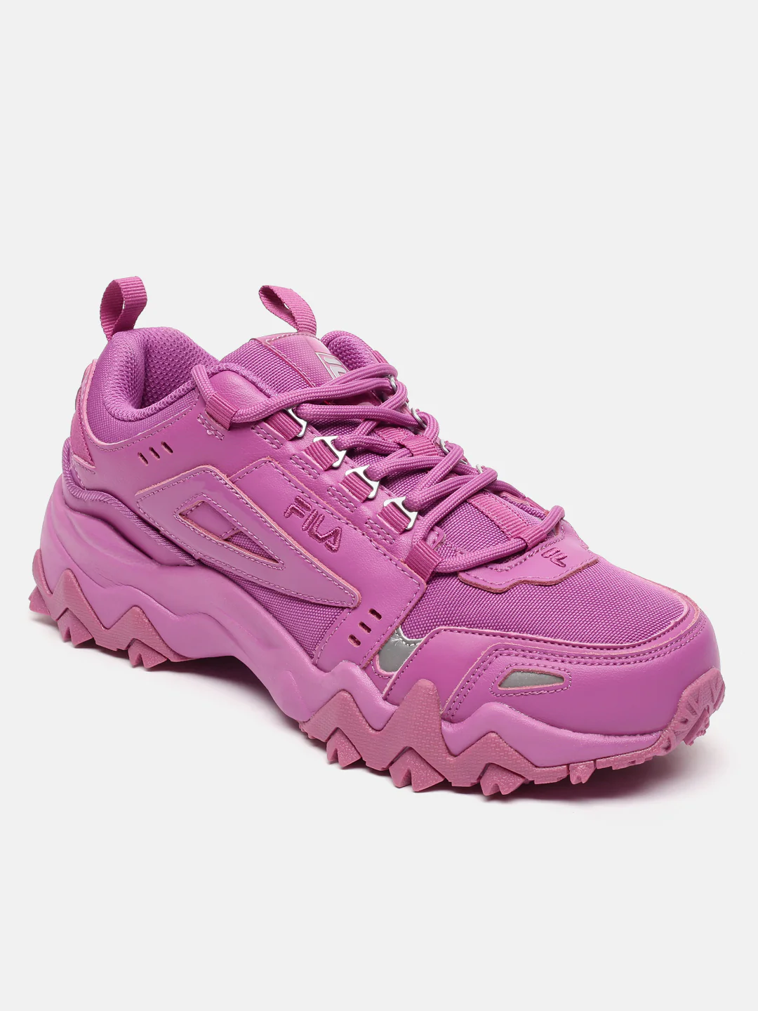 Fila White Oakmont TR Women's Sneakers