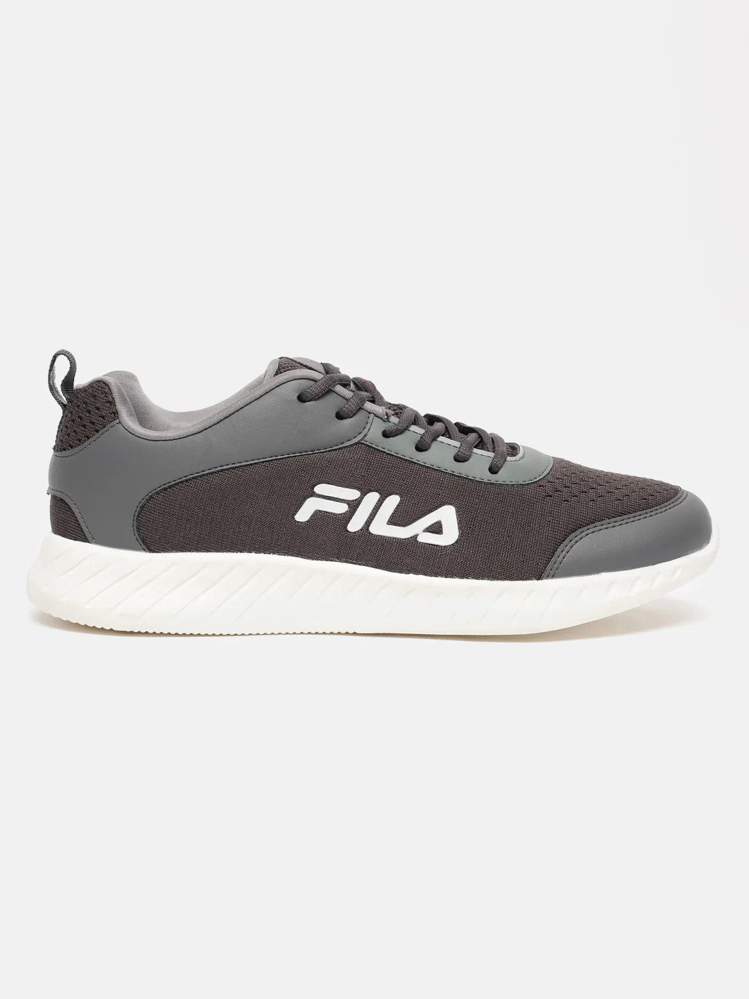 Fila White Karto Plus Men's Running Shoes - Image 4