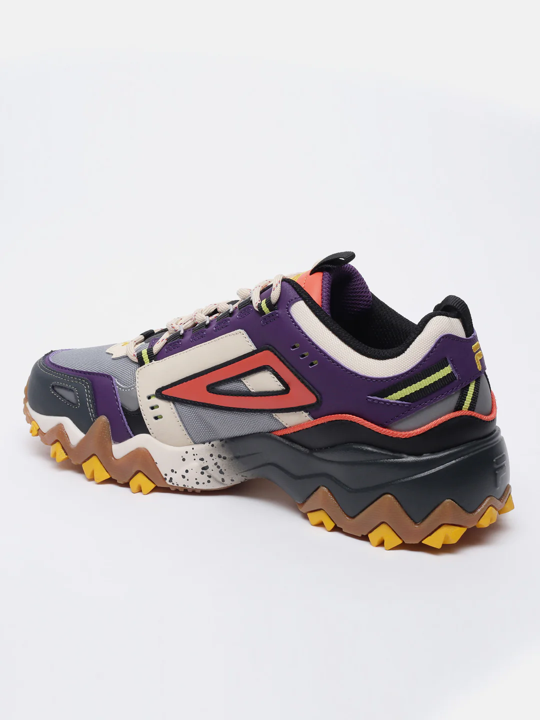 Fila Red Oakmont Tr Men's Running Shoes - Image 2