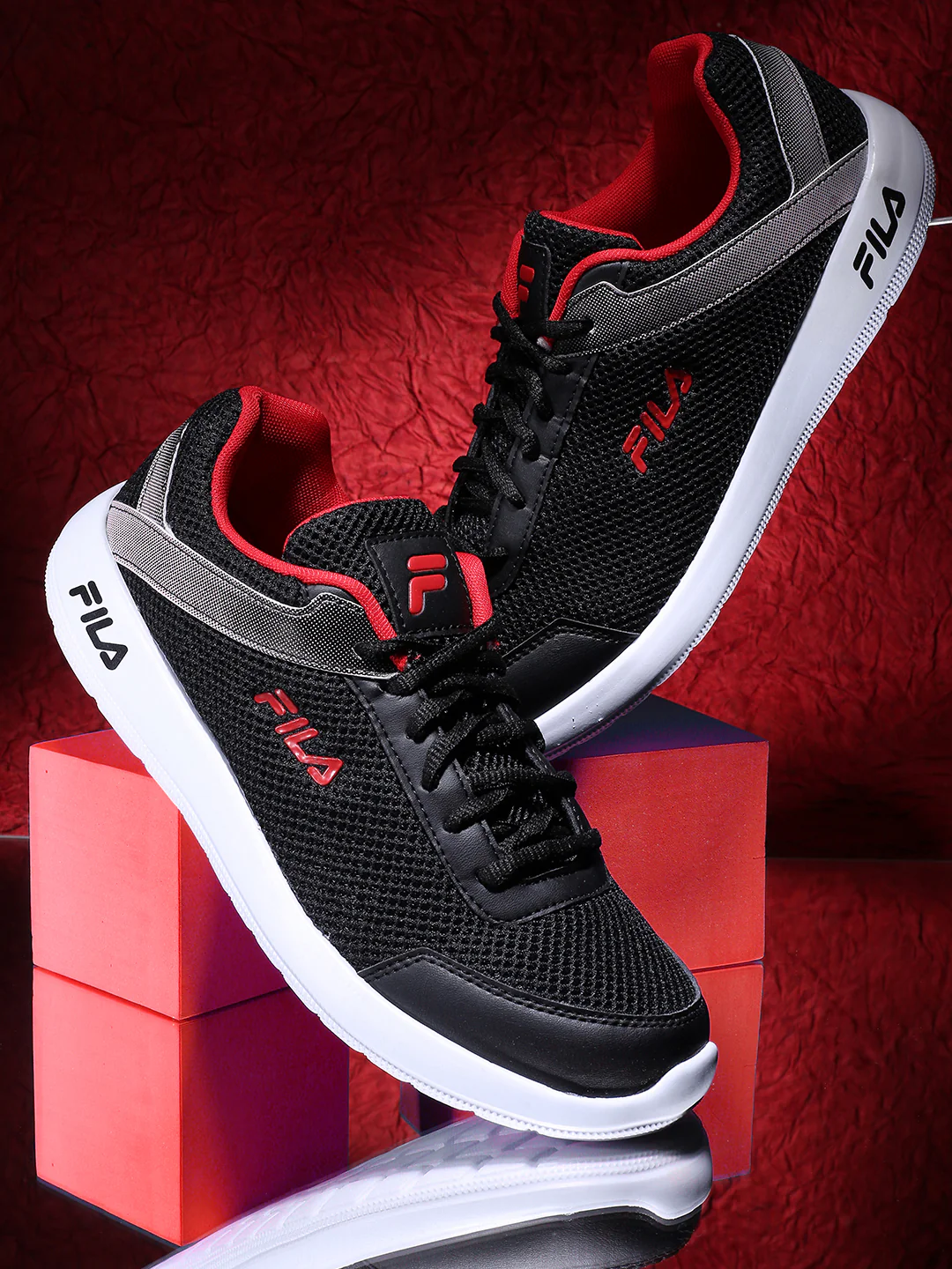 Fila Black Hemmis Men's Running Shoes - Image 2