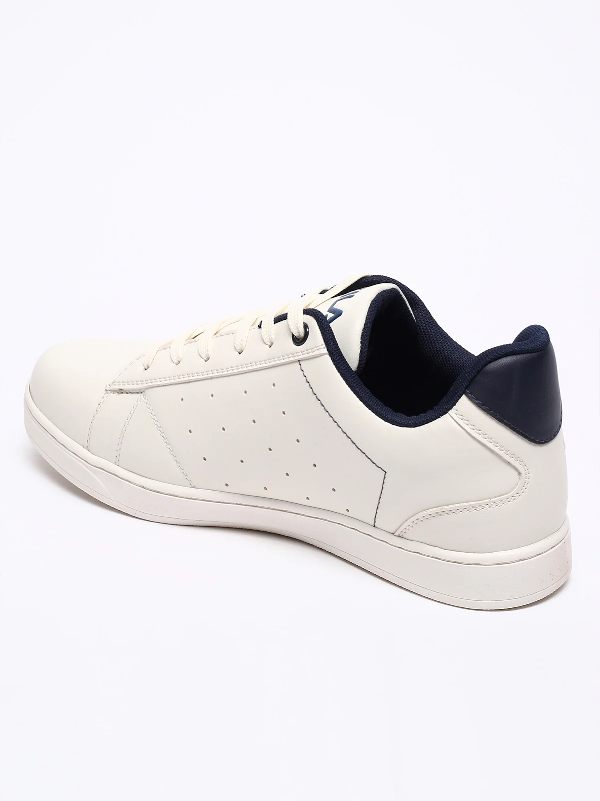 Fila Black Warderer Men's Sneakers - Image 2