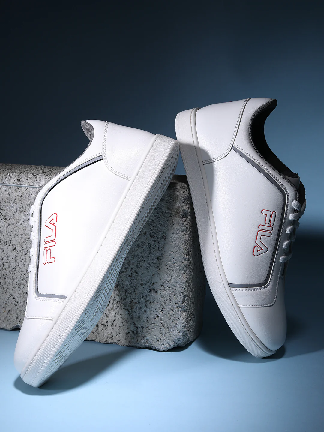 Fila Peacoat Ruma Men's Sneakers - Image 2
