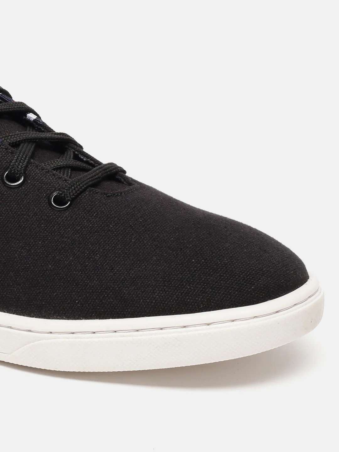Fila Black Gesar Plus Men's Canvas Sneakers - Image 6