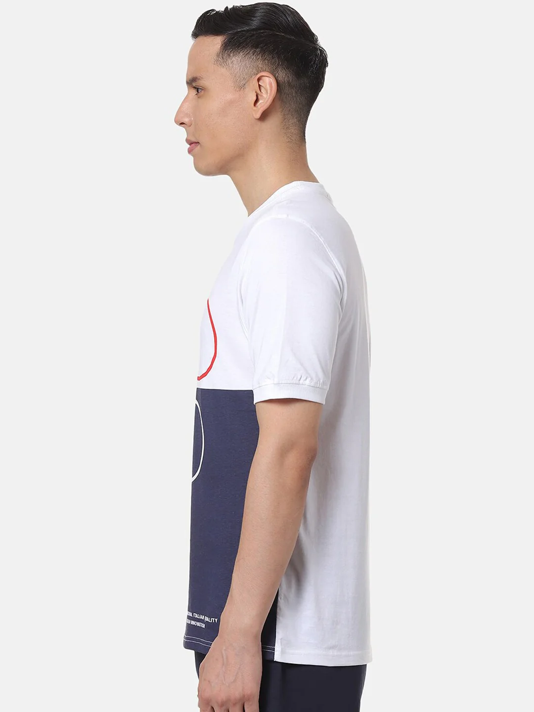 Fila Black Salza Men's Graphic T-Shirt - Image 5