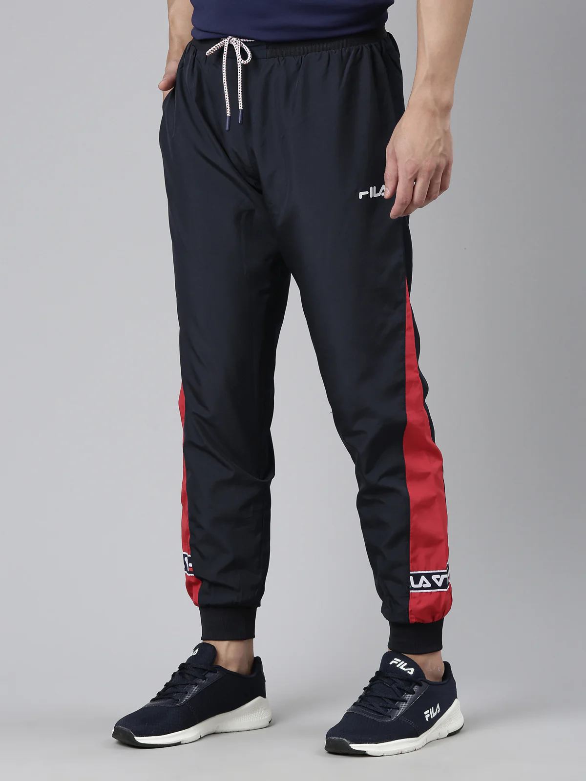 Fila Black Joynerson Men's Cuffed Joggers - Image 2