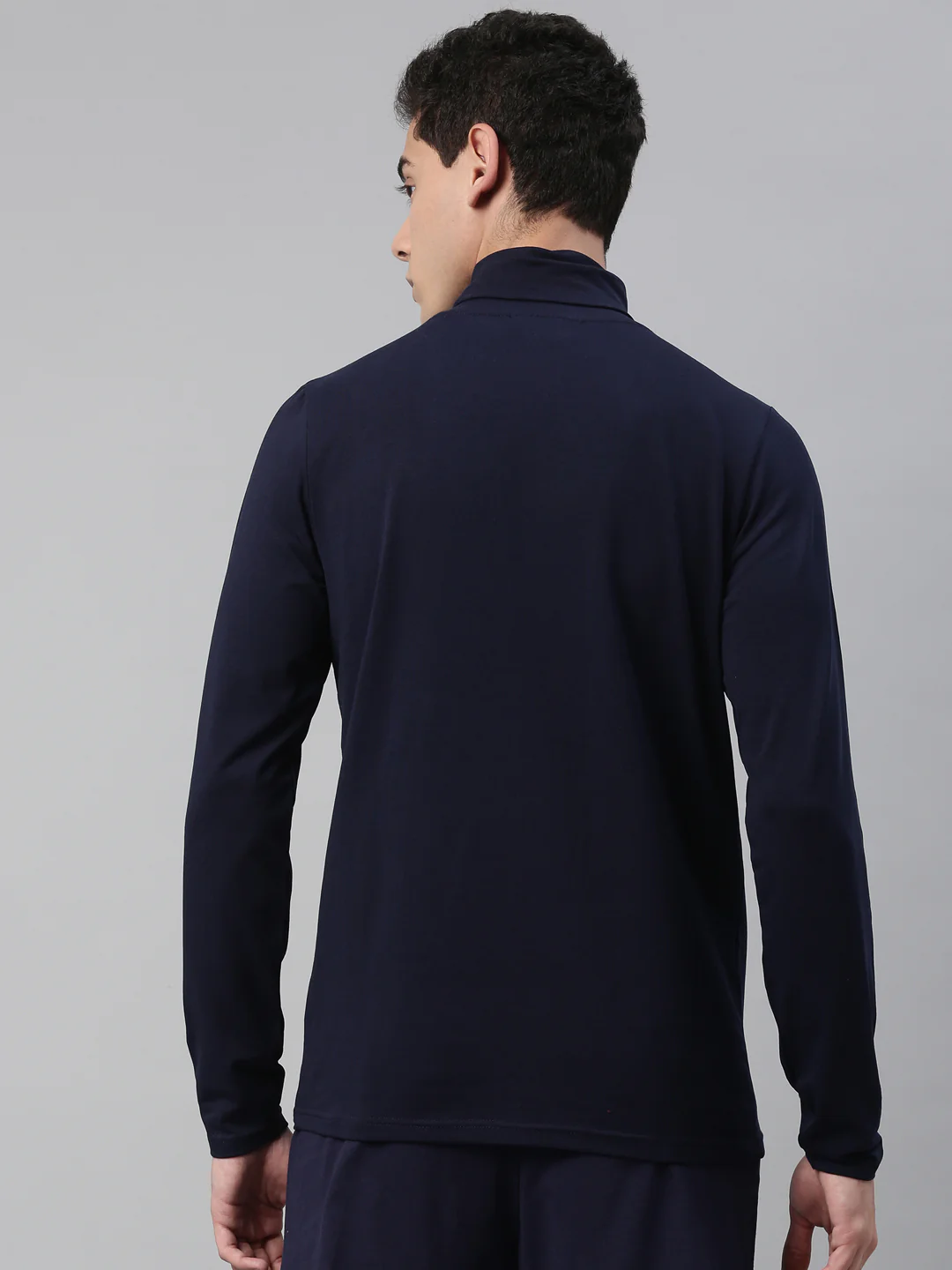 Fila White 19Th Roll Neck Men's Logo T-Shirt - Image 5