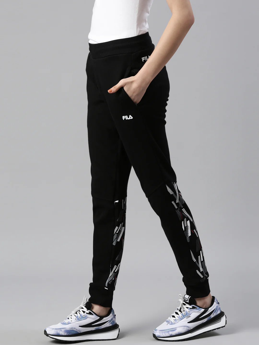 Fila Blue Kabir Men's Joggers - Image 2
