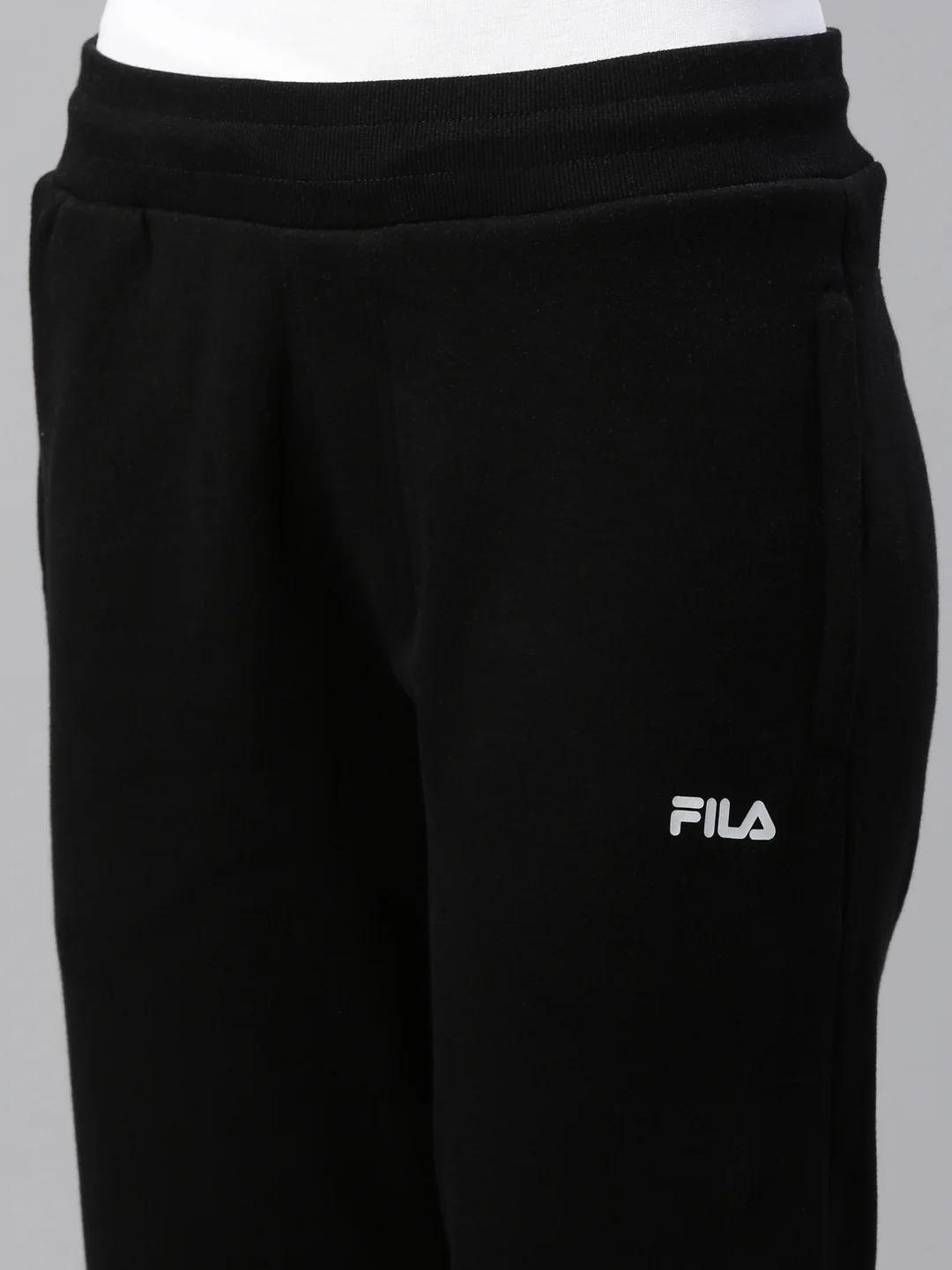 Fila Blue Kabir Men's Joggers - Image 4