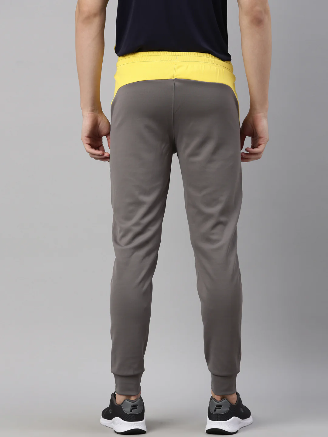 Fila White Arigo Men's Cuffed Joggers - Image 5