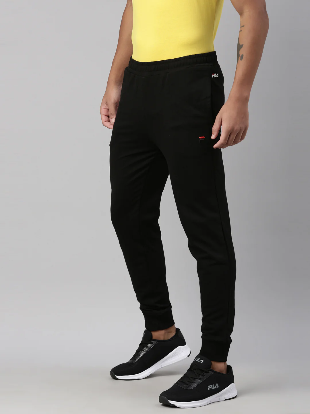 Fila Olive Kagu Men's Ribbed Jogger - Image 3