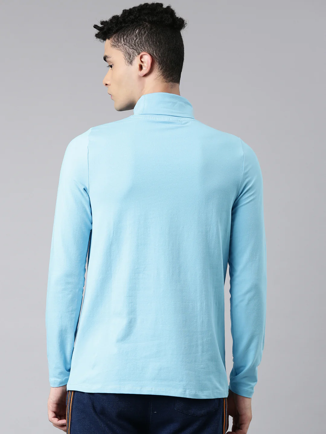 Fila 19Th Roll Neck Men's Long Sleeve T-Shirt - Image 5