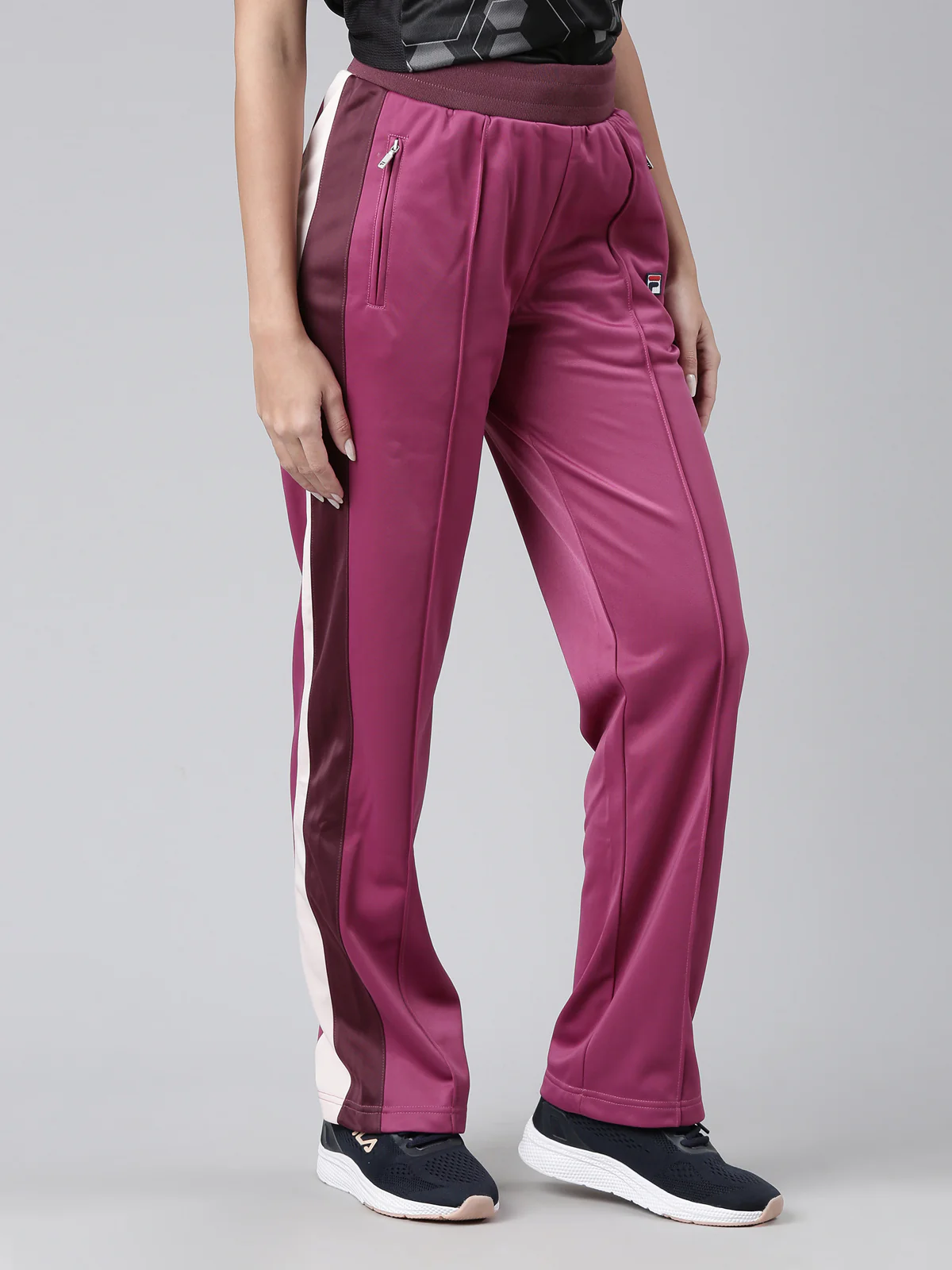 Fila Grey Sandy Women's Pants - Image 4