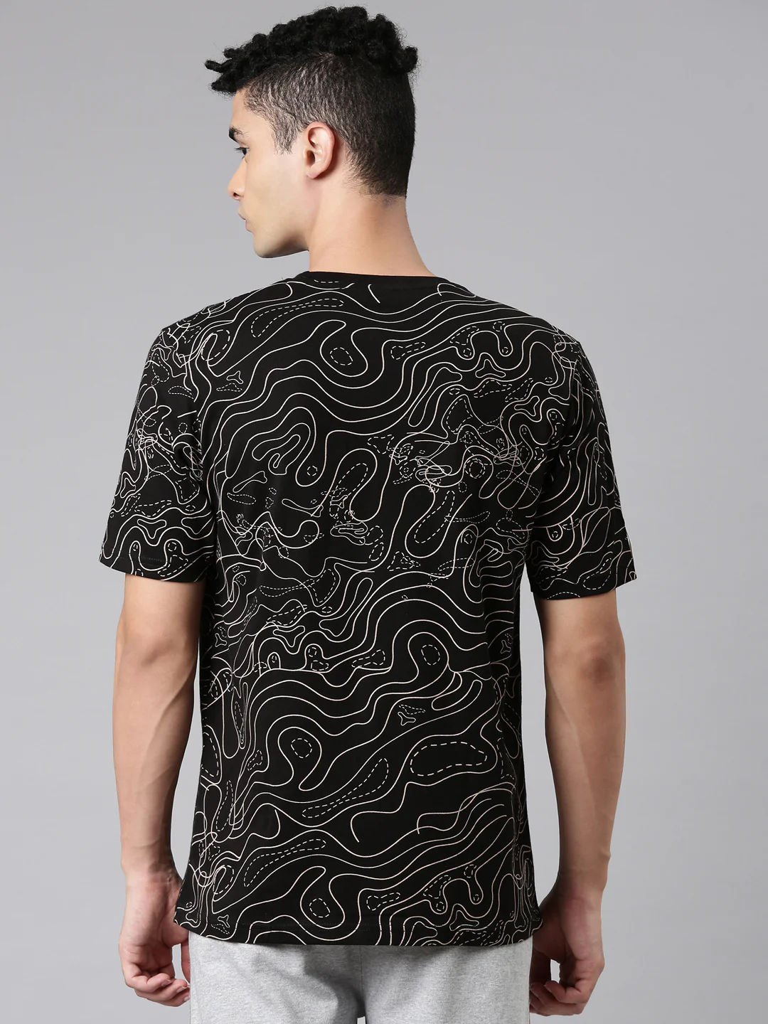 Fila Black Sneha Men's Logo T-Shirt - Image 5