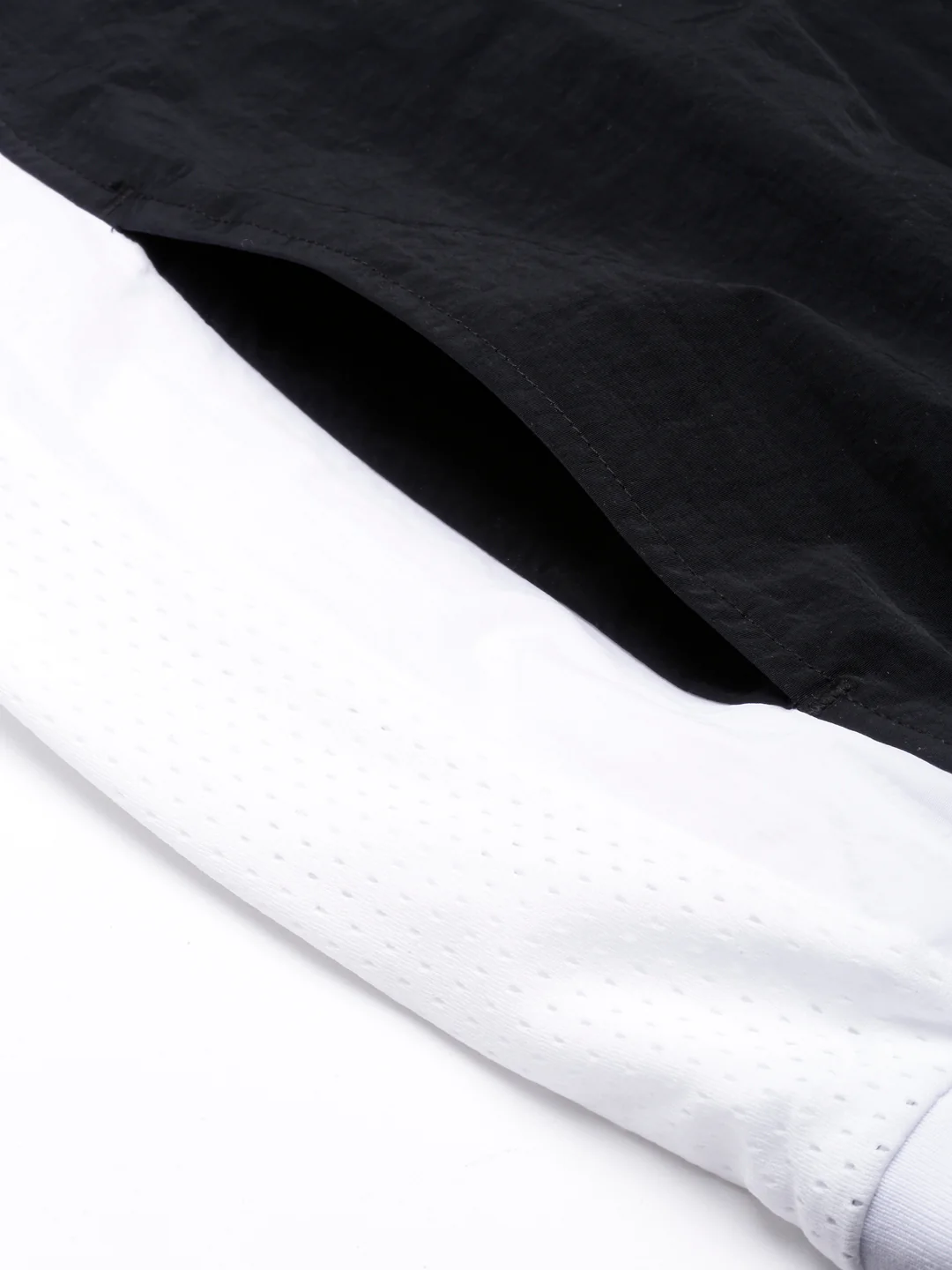 Fila Unisex Black Lu411119 Track Jkt - Image 9