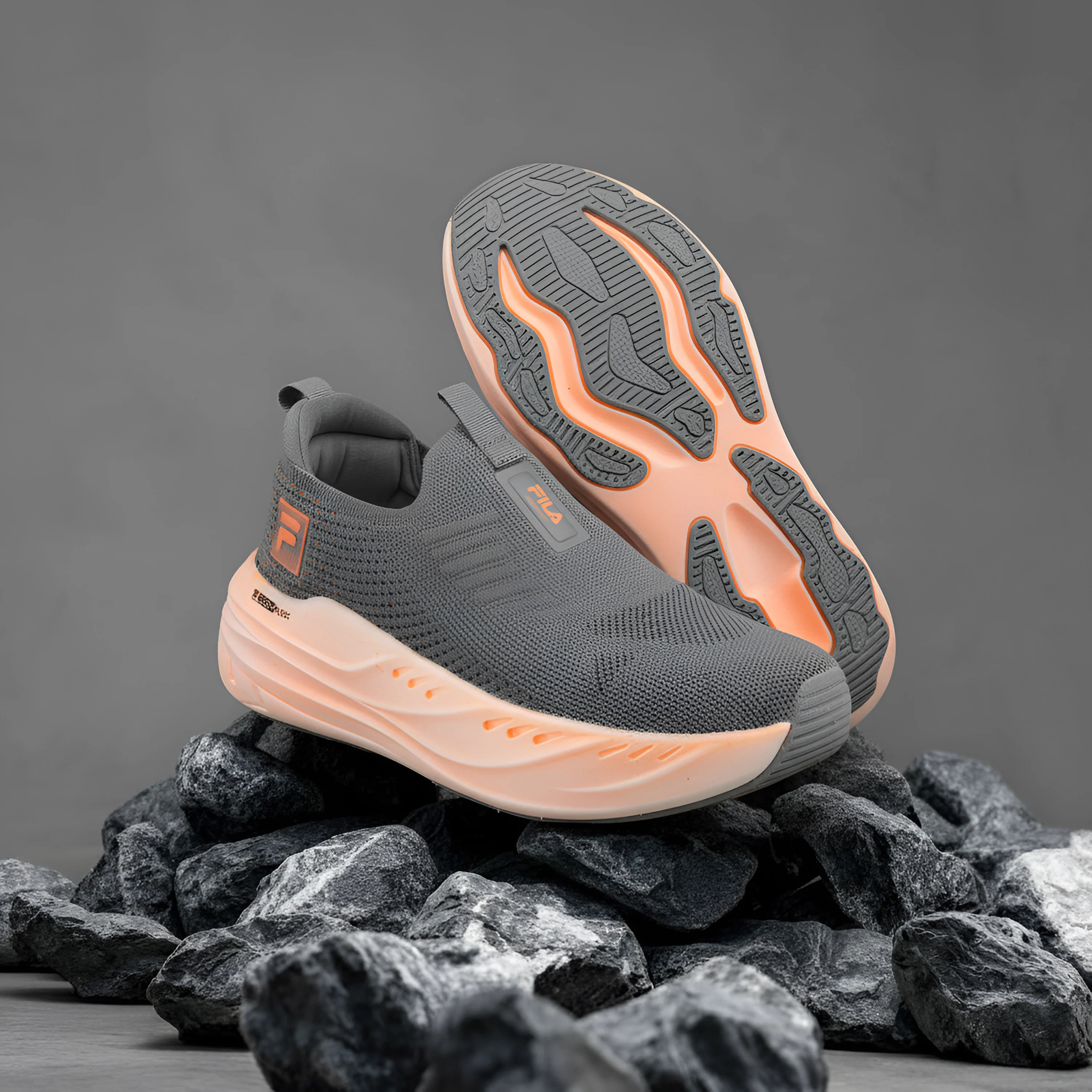 Fila Men Grey Ease Rylx Shoes - Image 3