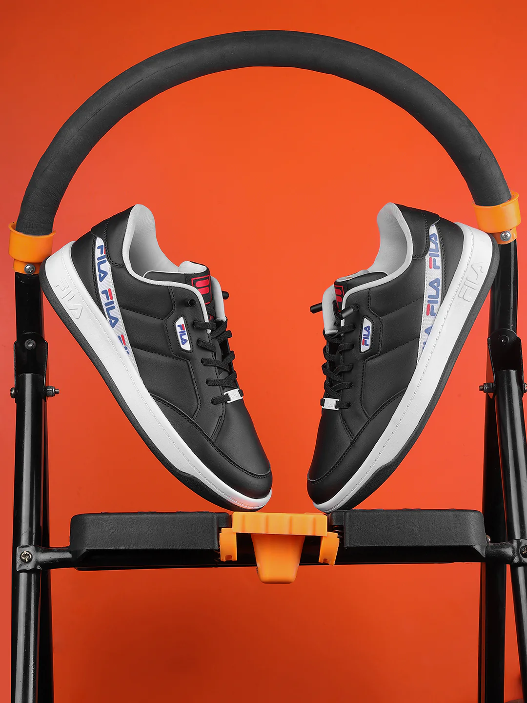 Fila Mens Remy Black Sneakers - Image 3