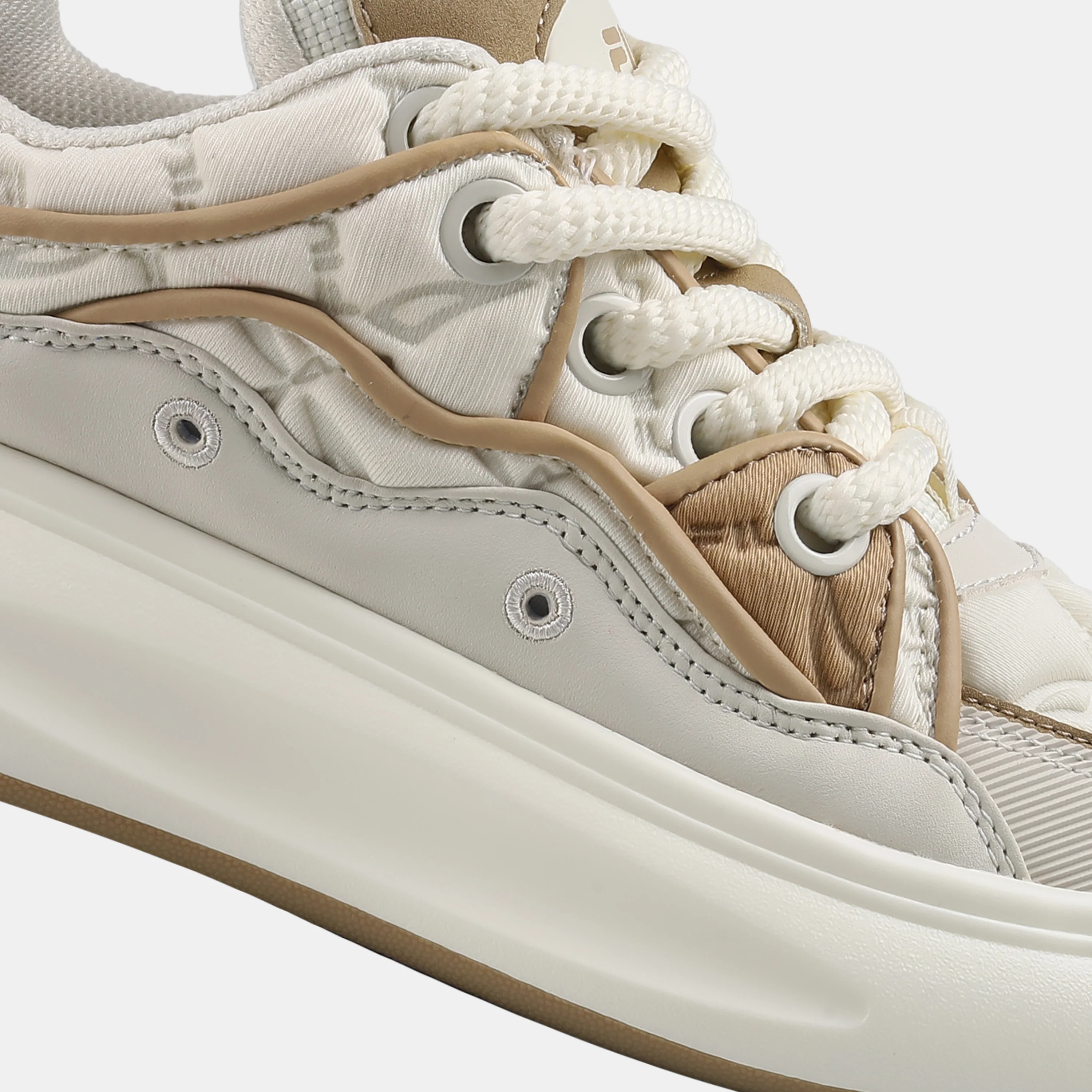 Fila Unisex Beige Tss Moon Shoes - Image 9