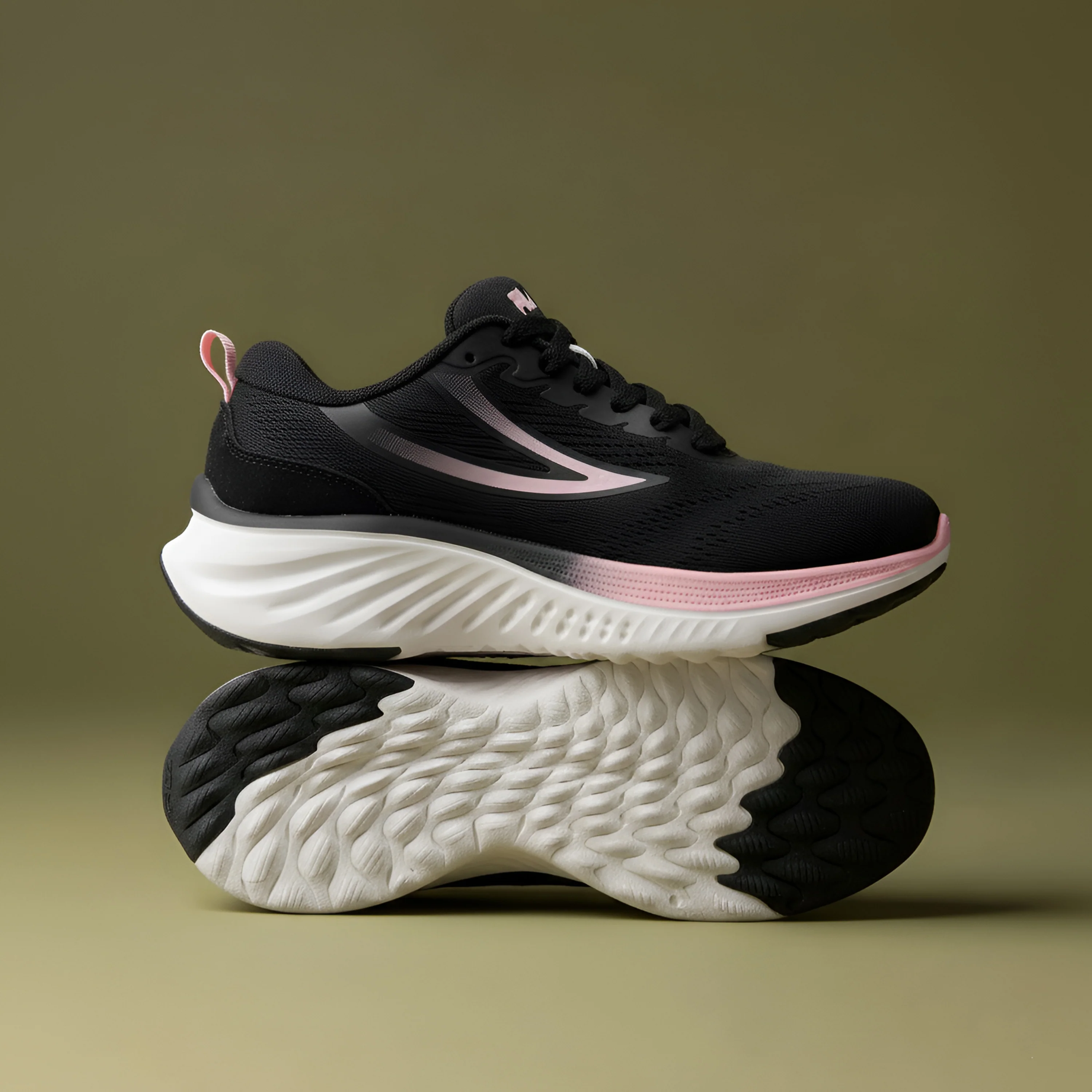 Fila Women Black-Pink Max Running Shoe - Image 3
