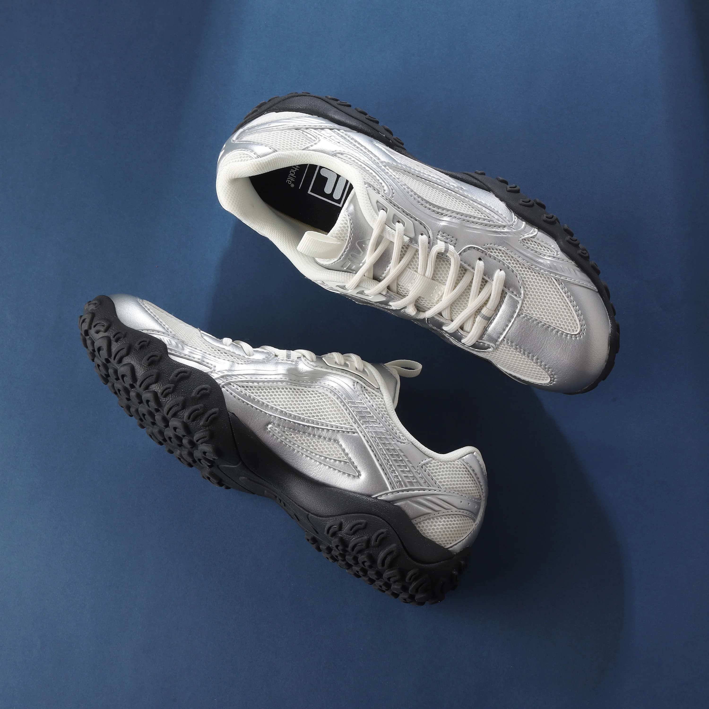 Fila Women Silver Echappe Ms Shoes - Image 3