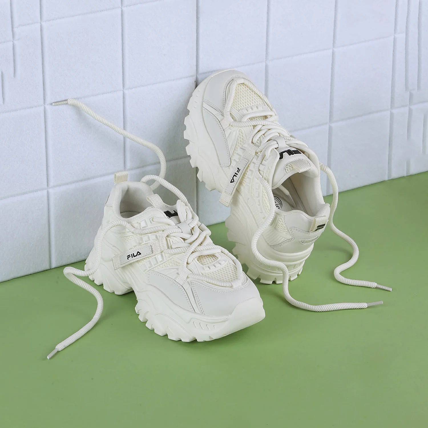 Fila Womens Envi Victori Beige Sneakers - Image 5