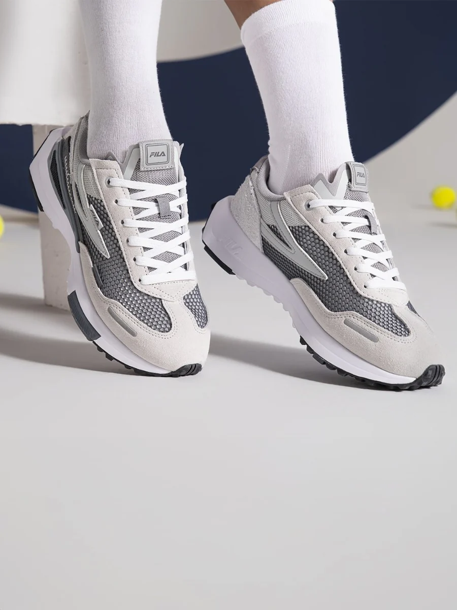 Fila Womens Levonte Txr Grey Sneakers - Image 3