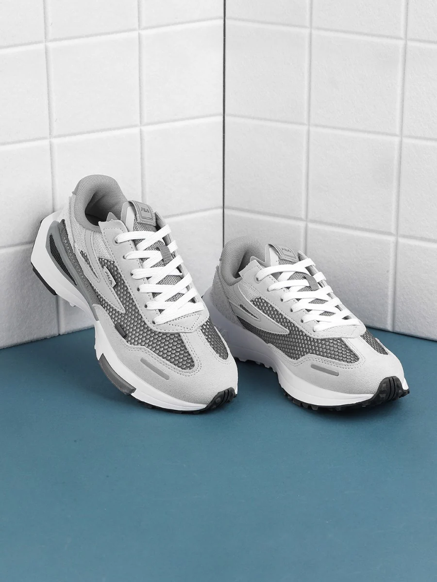 Fila Womens Levonte Txr Grey Sneakers - Image 4