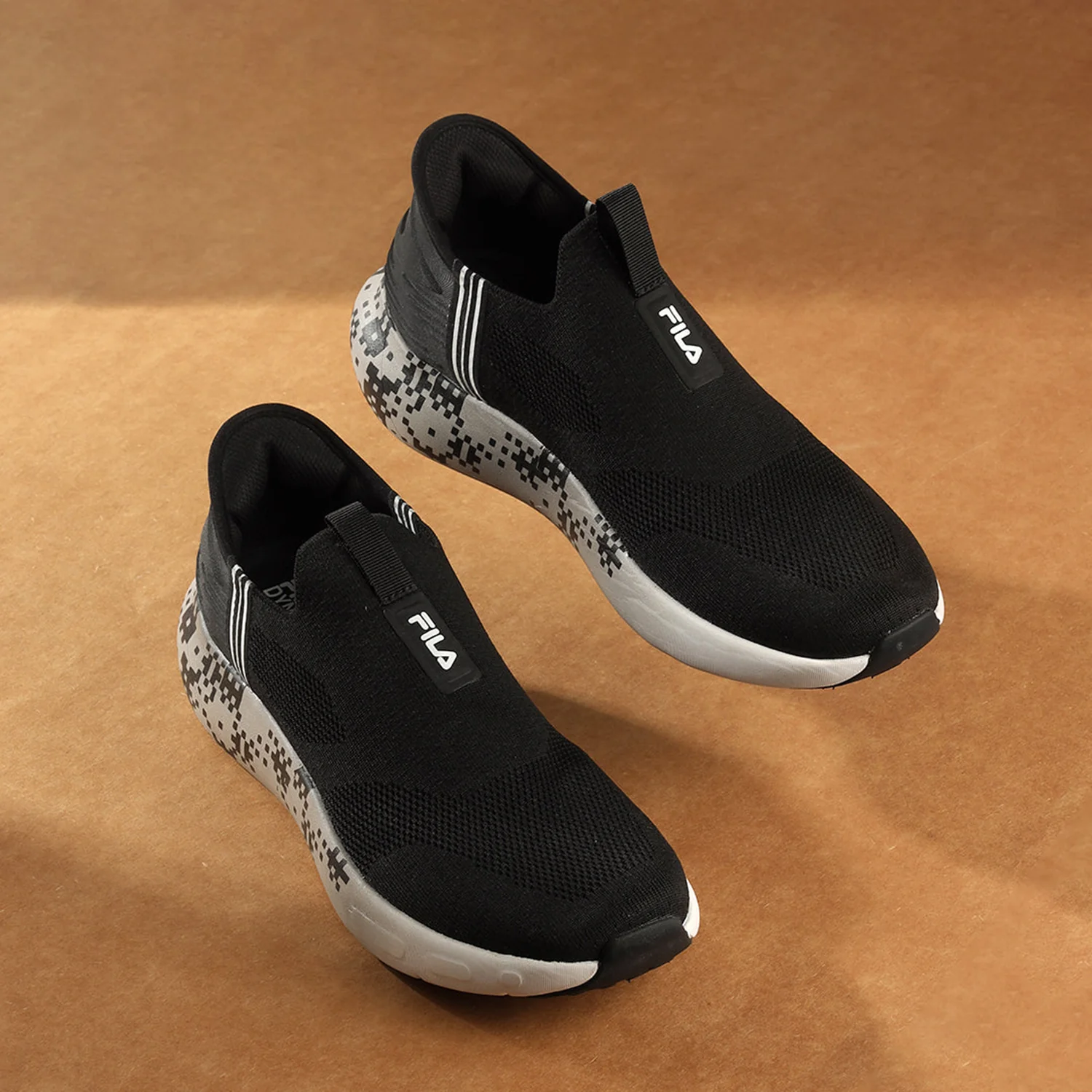 Fila Men Black Addor Shoes - Image 3