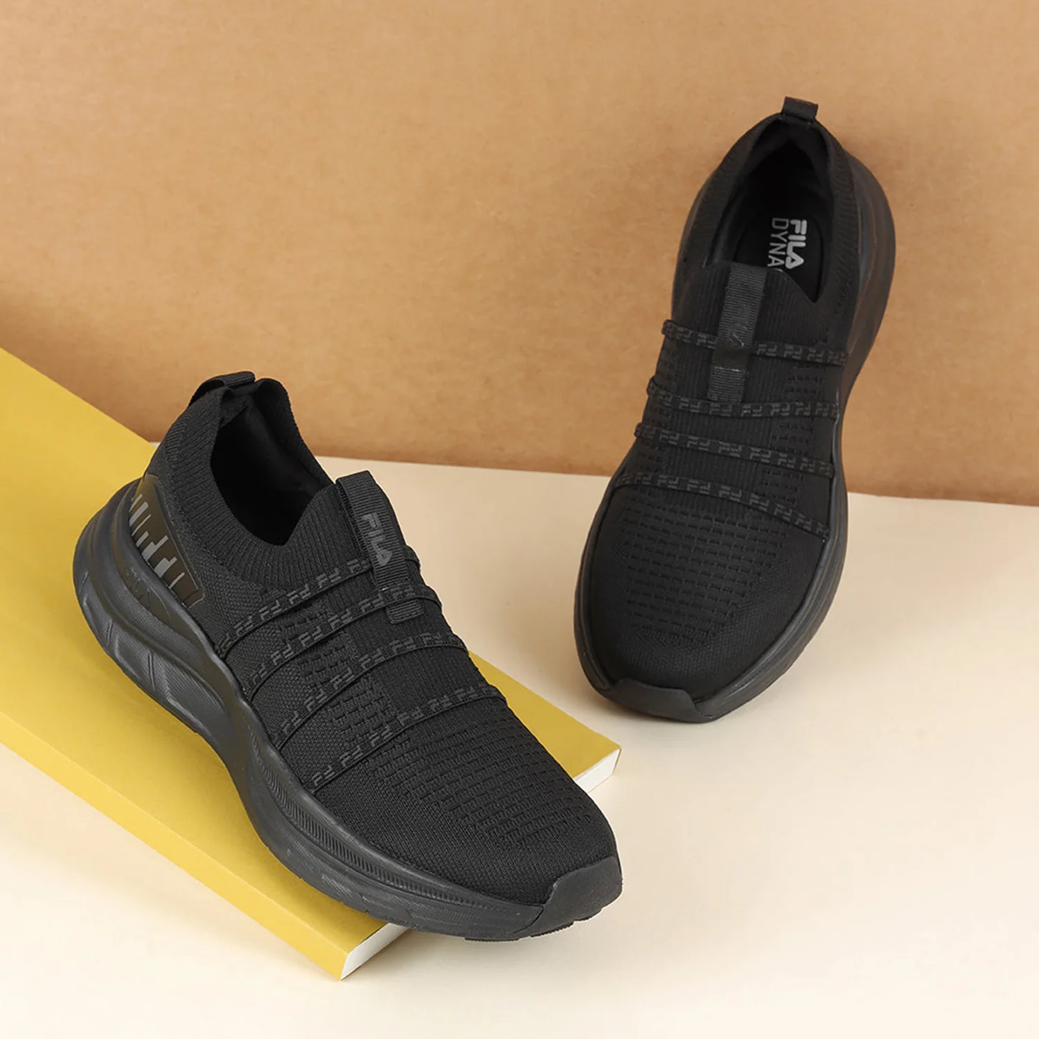 Fila Men Black Ease Quad Shoes - Image 3