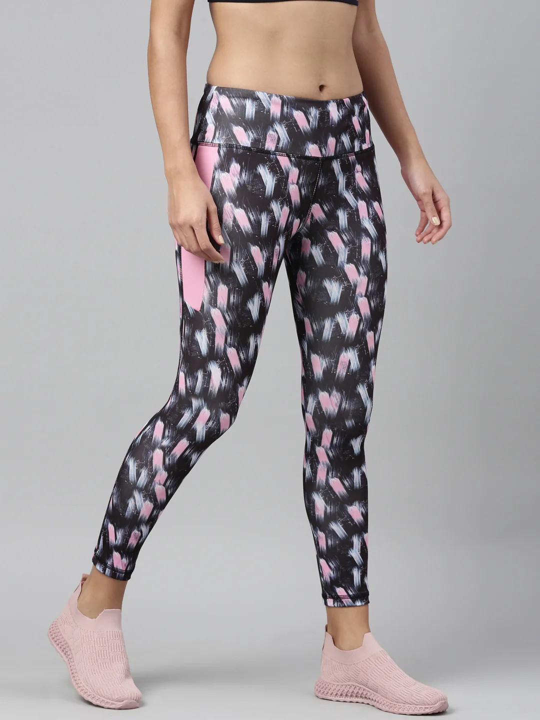 Women's Snug Fit Sports Tights - Image 3