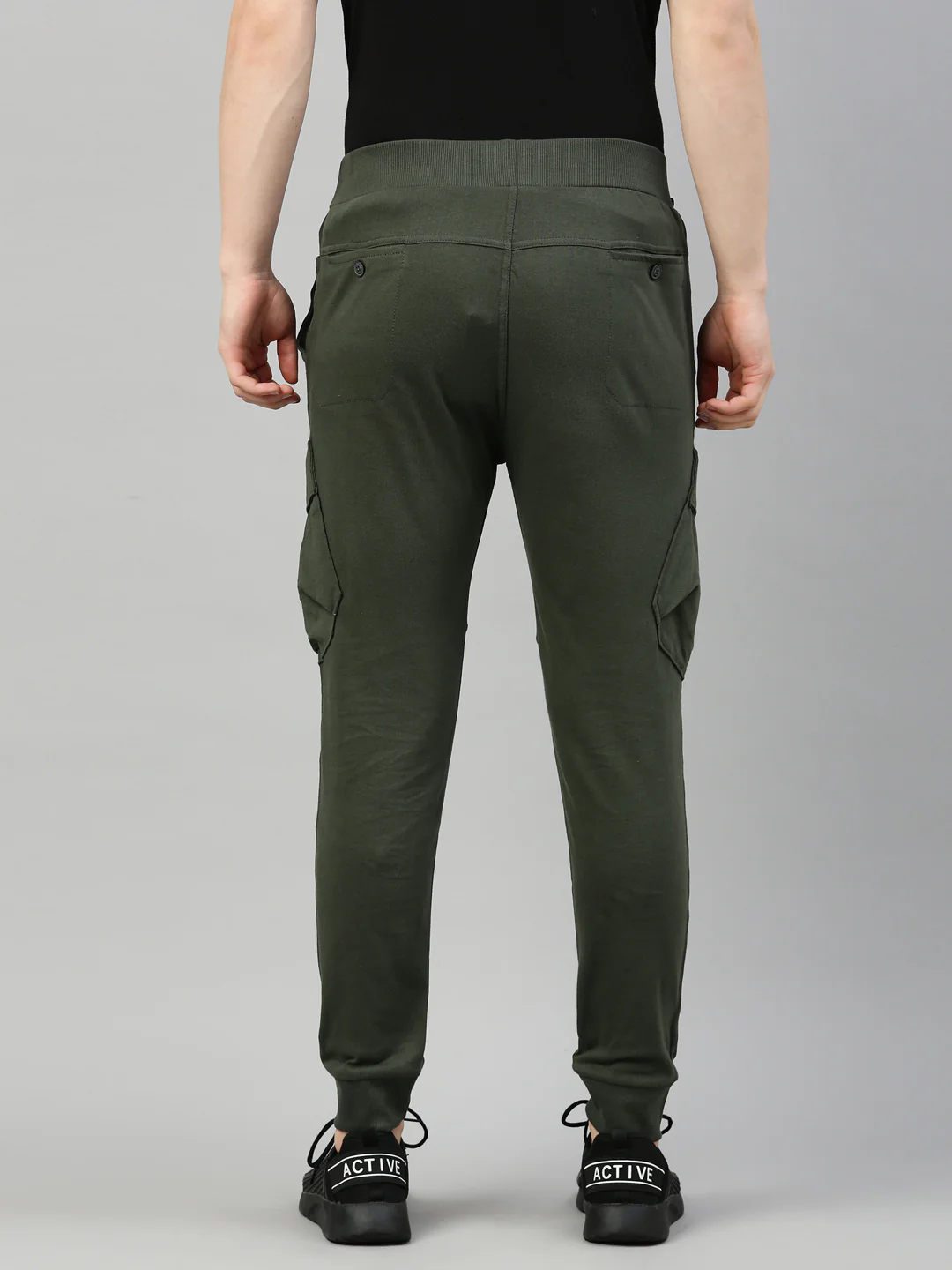 Men's Solid Comfort Fit Jogger - Image 4