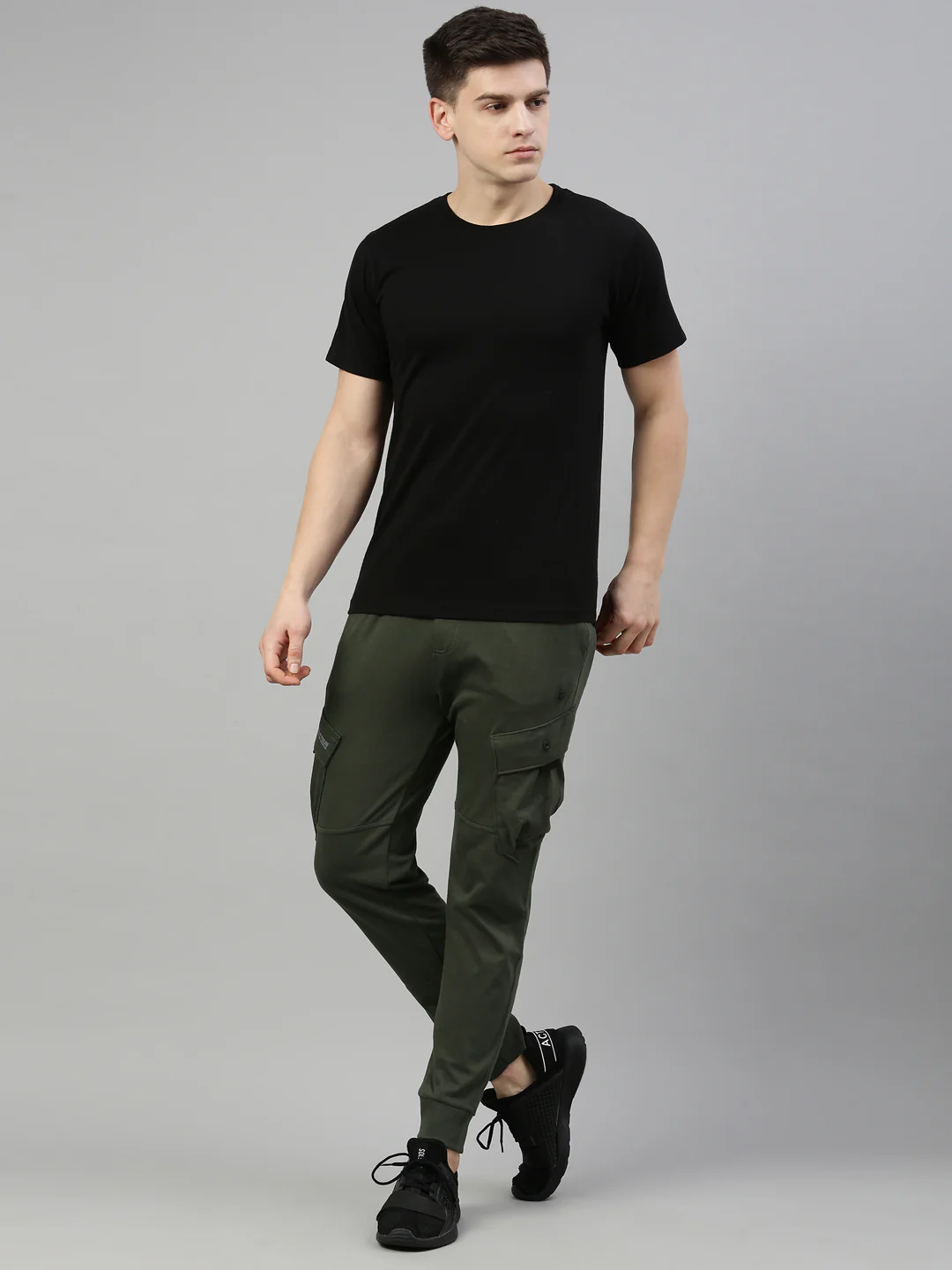 Men's Solid Comfort Fit Jogger - Image 5