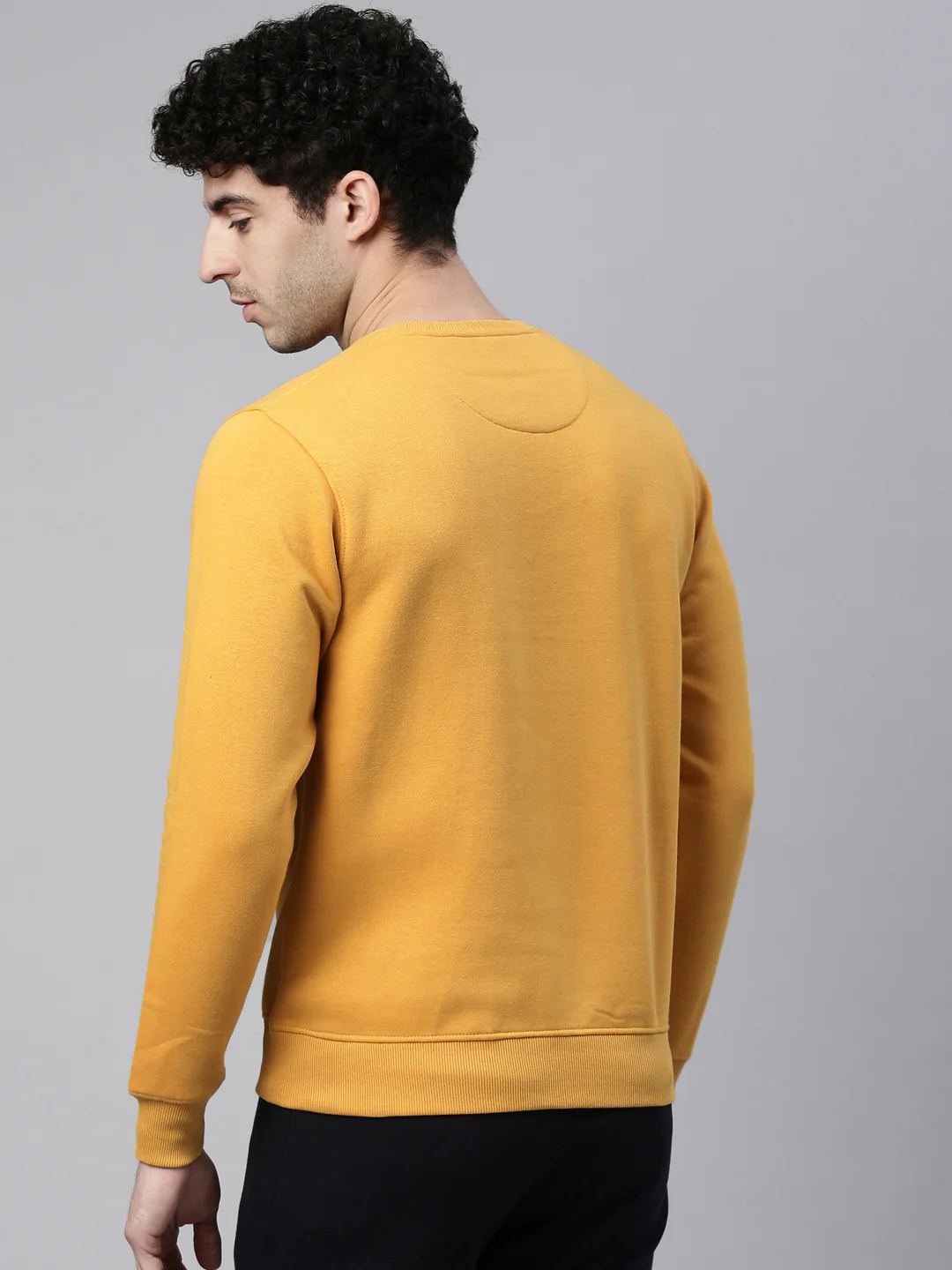 Men's Graphic Comfort Fit Sweatshirts - Image 5