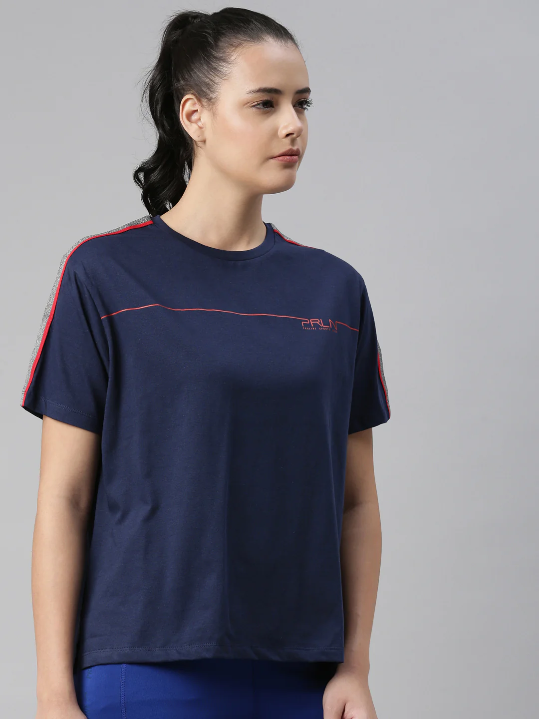 Women's Solid T-Shirts - Image 5