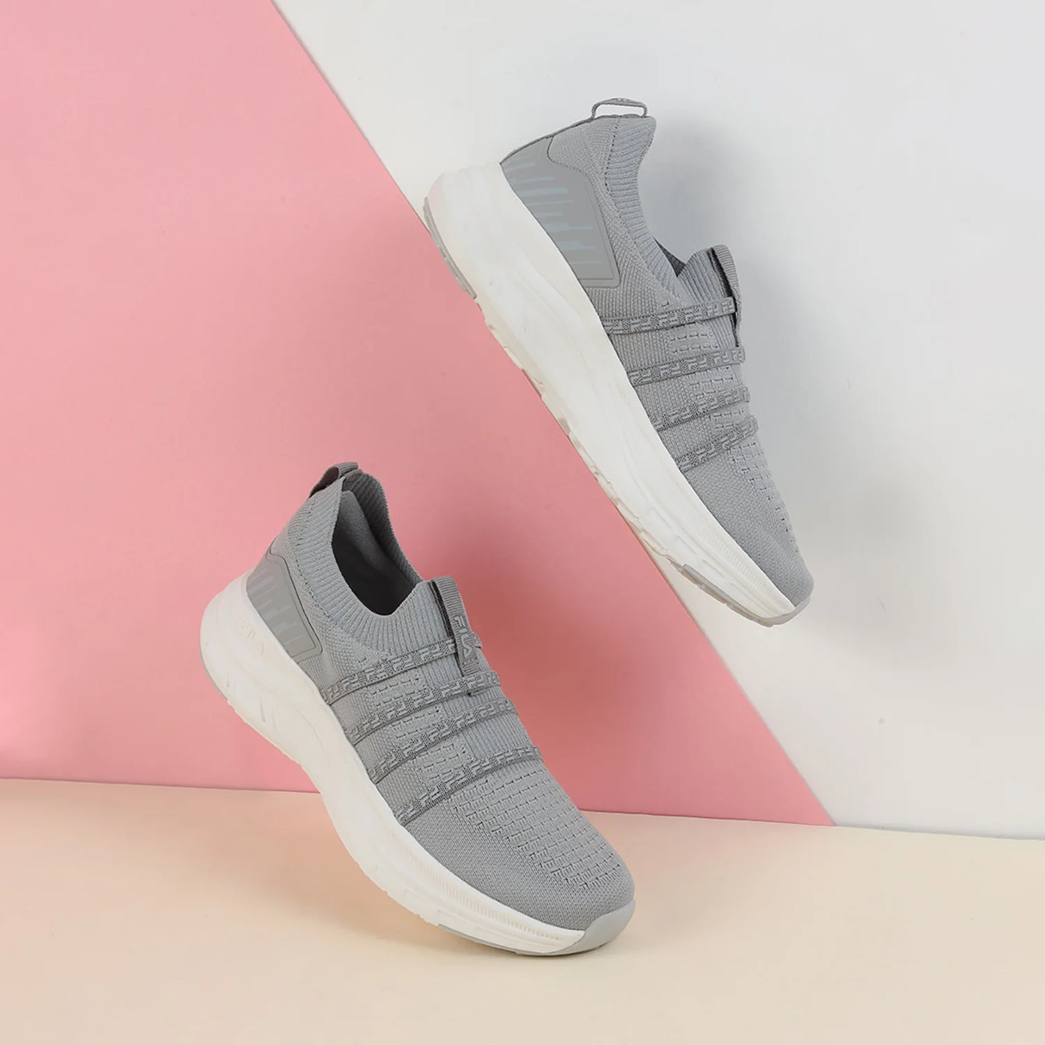 Fila Women Grey Ease Quad Shoes - Image 3